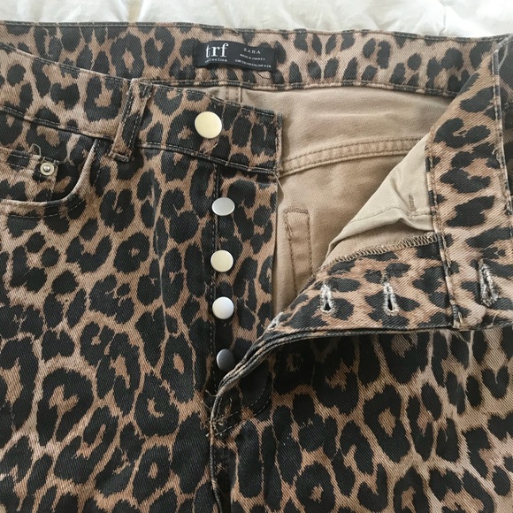 Zara | Jeans | Zara Leopard Print Mom Jeans Animal Print Straight | Poshmark